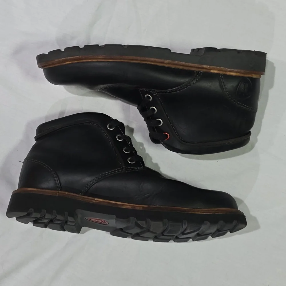 boston boot co iconic chukka
